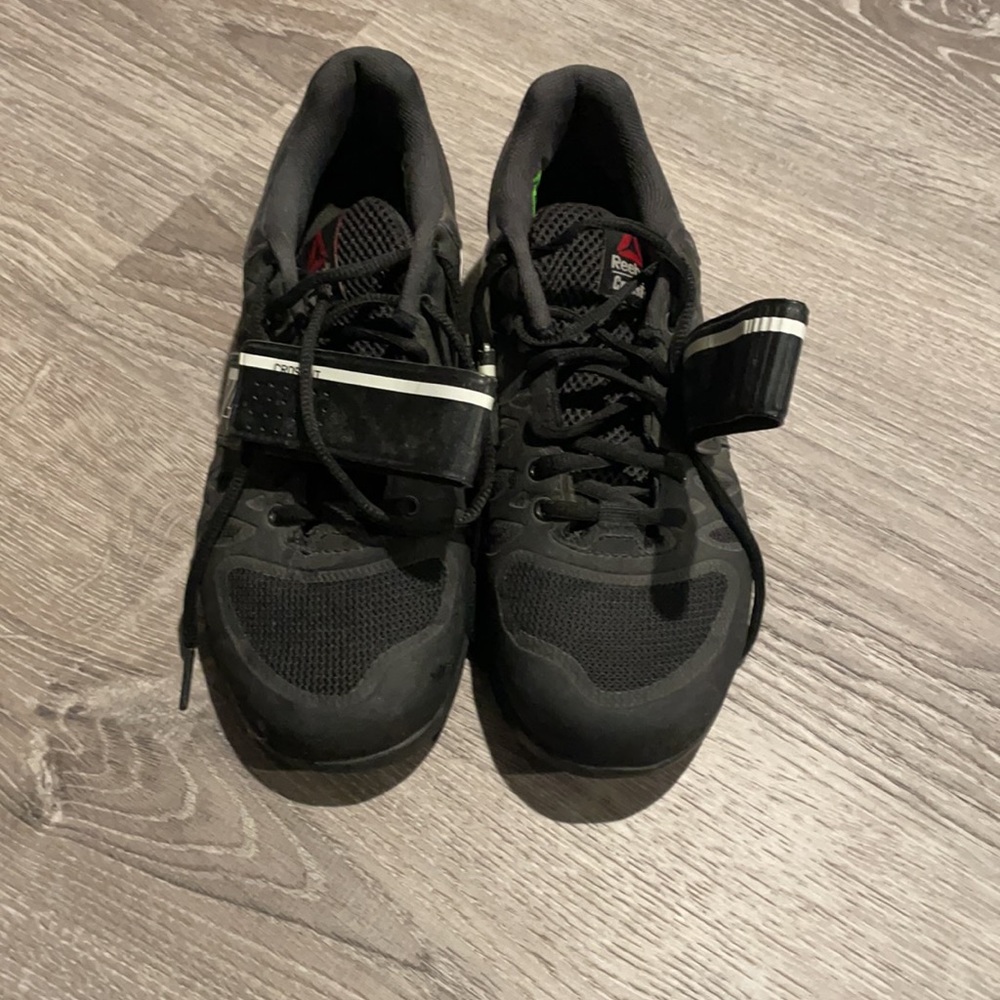Women’s CrossFit Reebok weight lifting shoe size 6.5